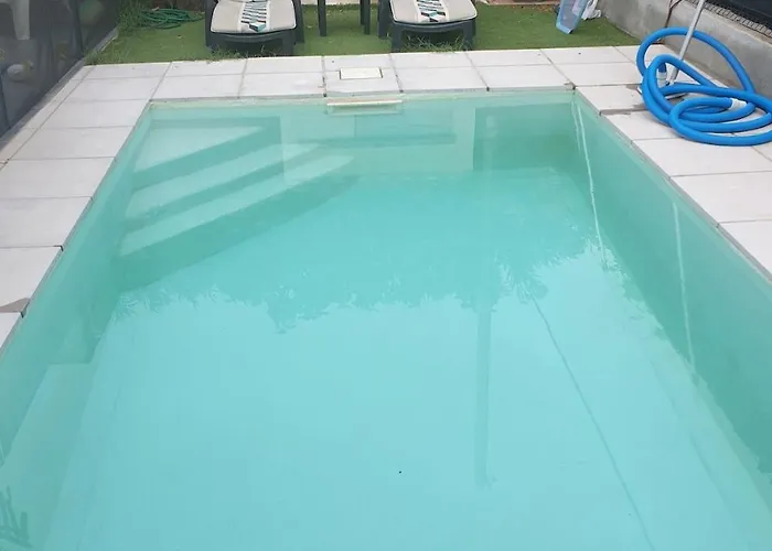 House With Private Pool Ferienhaus Saint-Raphaël
